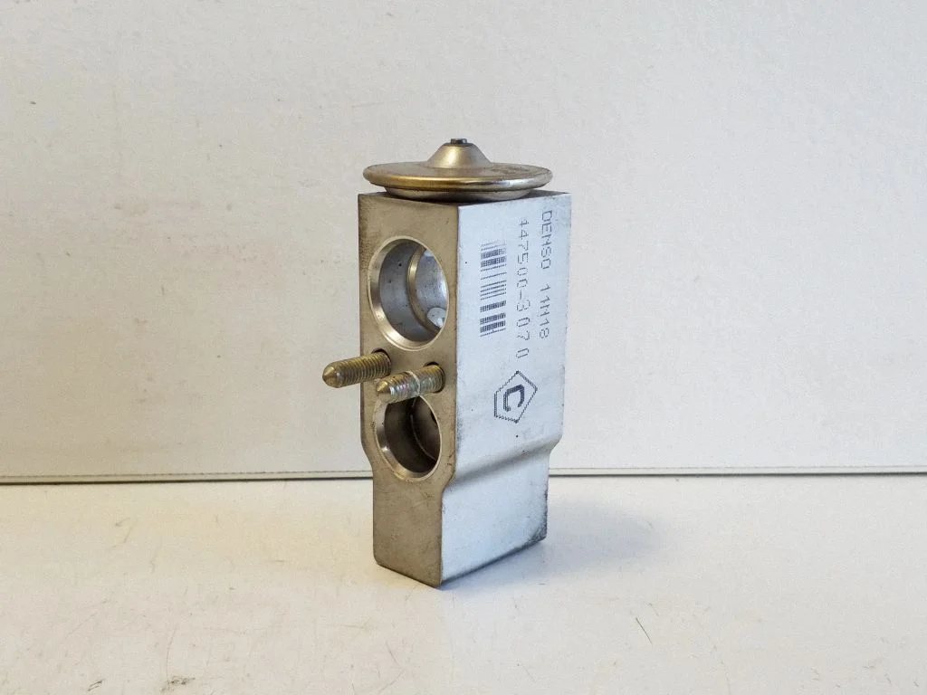 Air conditioning (A/C) expansion valve 4475003070