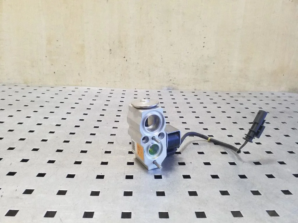 Air conditioning (A/C) expansion valve – Volvo XC90 (2014-)