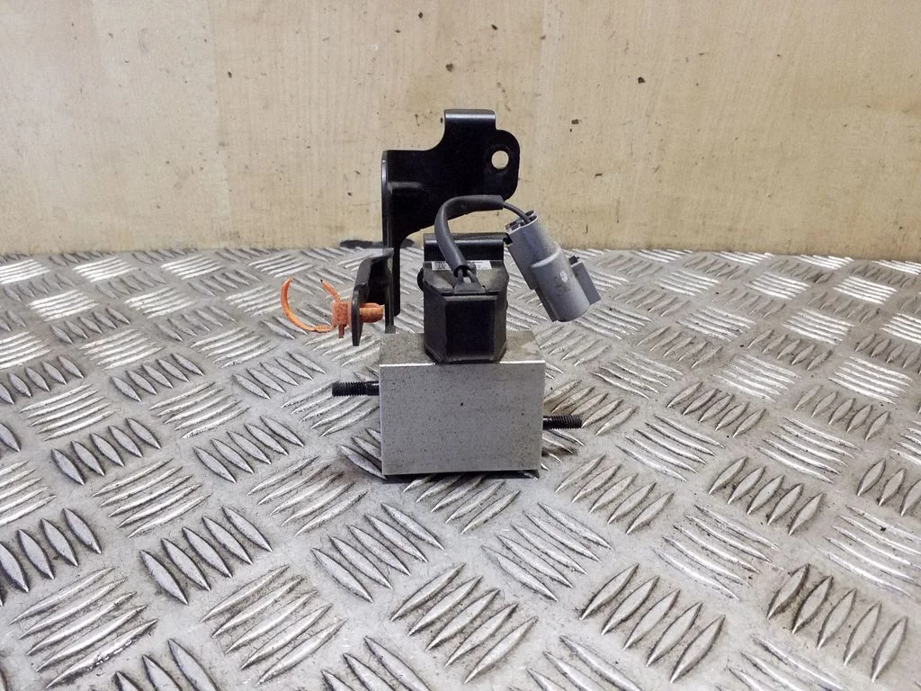 Air conditioning (A/C) expansion valve T416231350