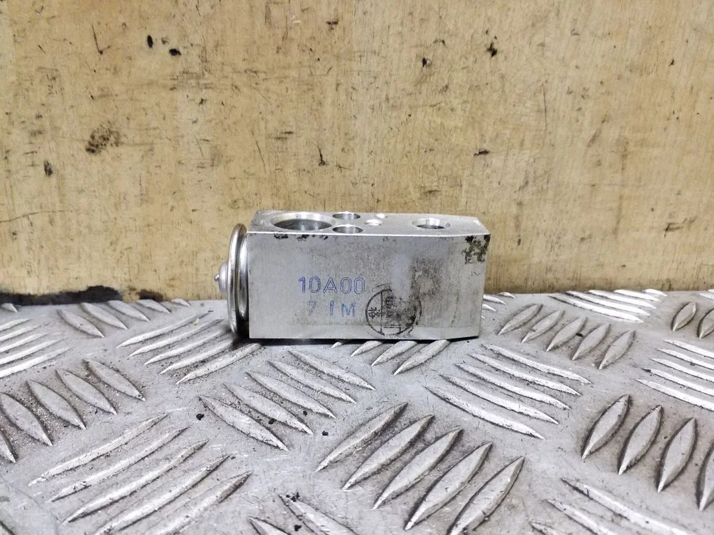 Air conditioning (A/C) expansion valve