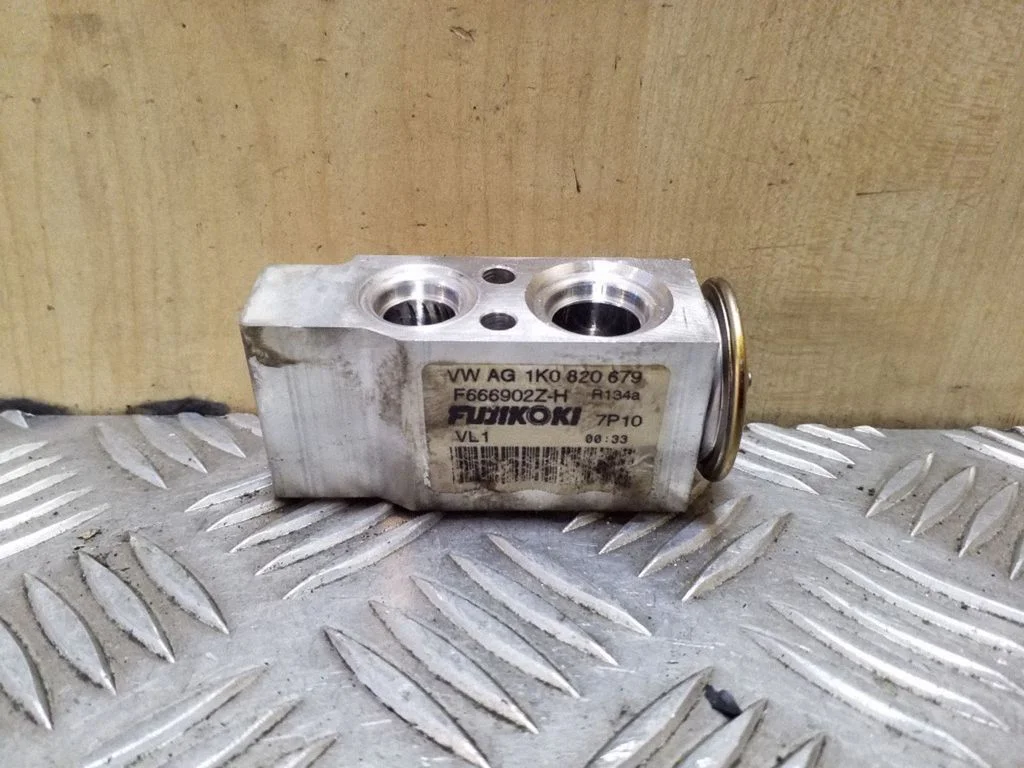 Air conditioning (A/C) expansion valve – Audi TT TTS Mk2 (2006-2014)