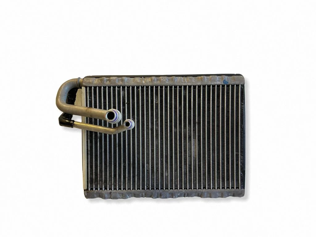 Air conditioning (A/C) radiator (interior) HH018001