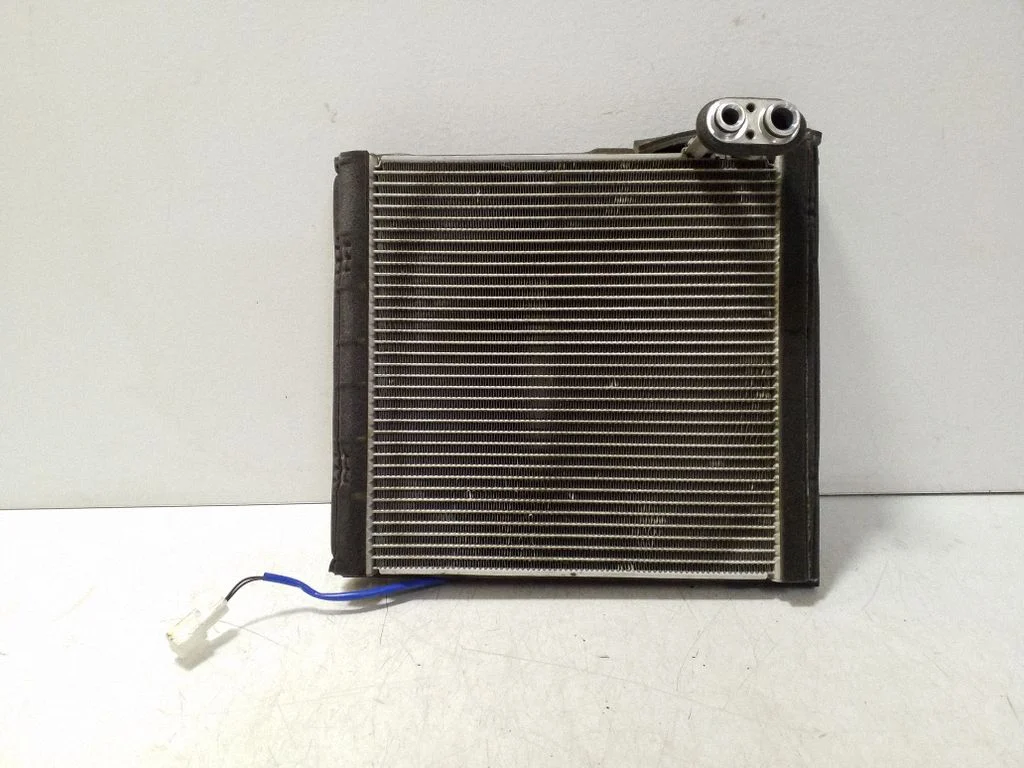 Air conditioning (A/C) radiator (interior)