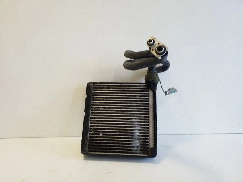 Kliimaseadme radiaator (salongis)