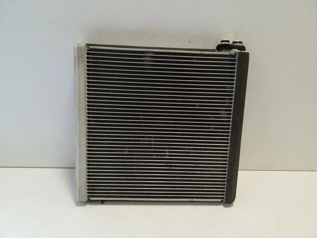 Air conditioning (A/C) radiator (interior)