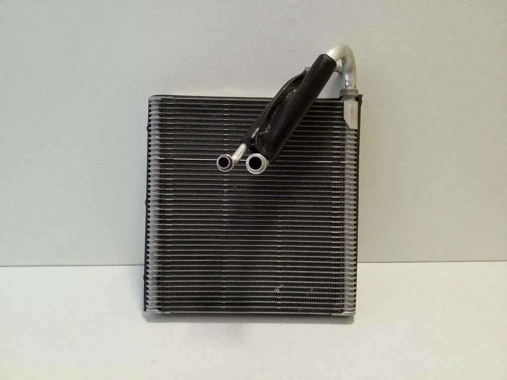 Air conditioning (A/C) radiator (interior)