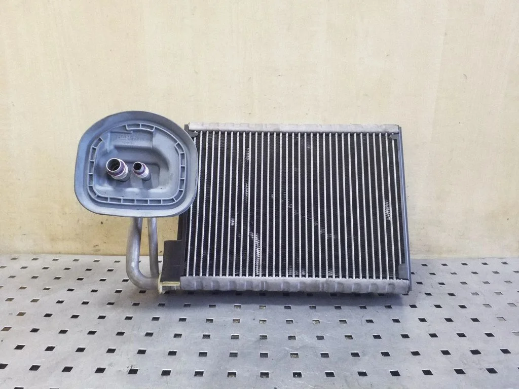 Kliimaseadme radiaator (salongis) X9387002