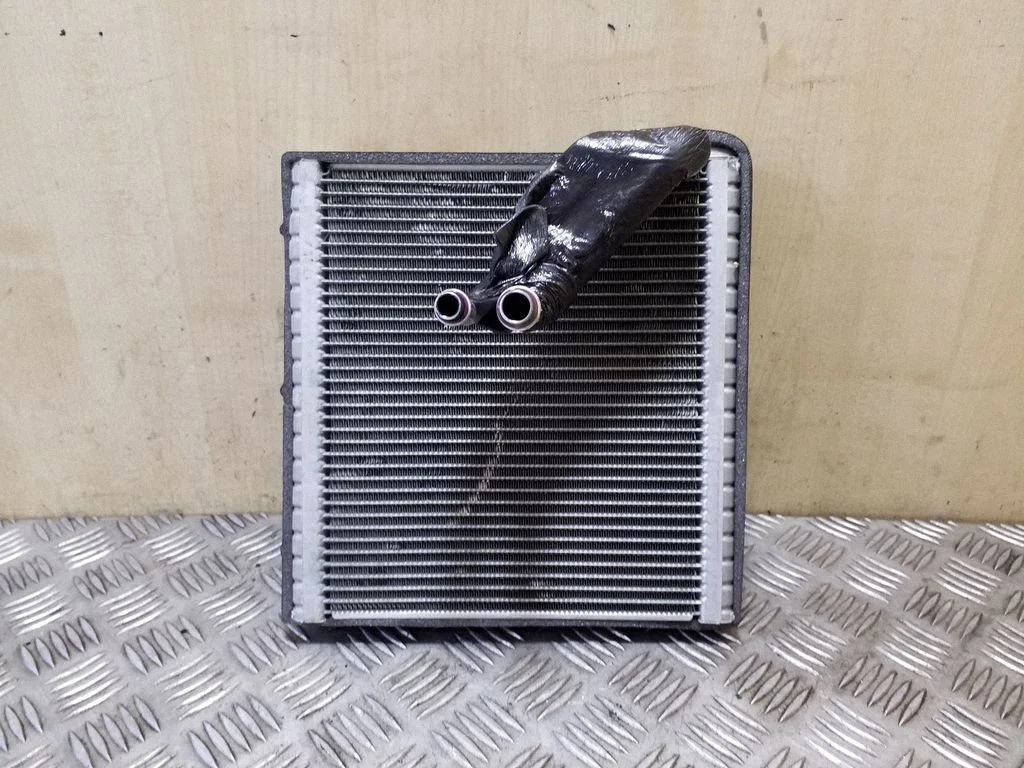 Air conditioning (A/C) radiator (interior) 5Q2820105B