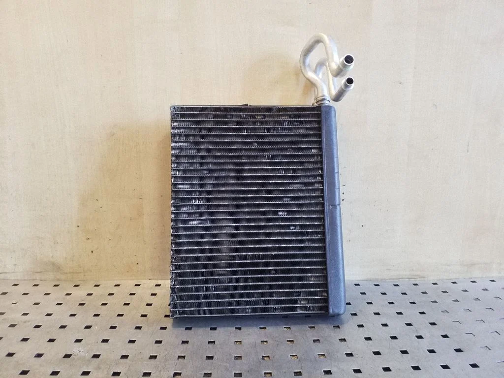 Air conditioning (A/C) radiator (interior)