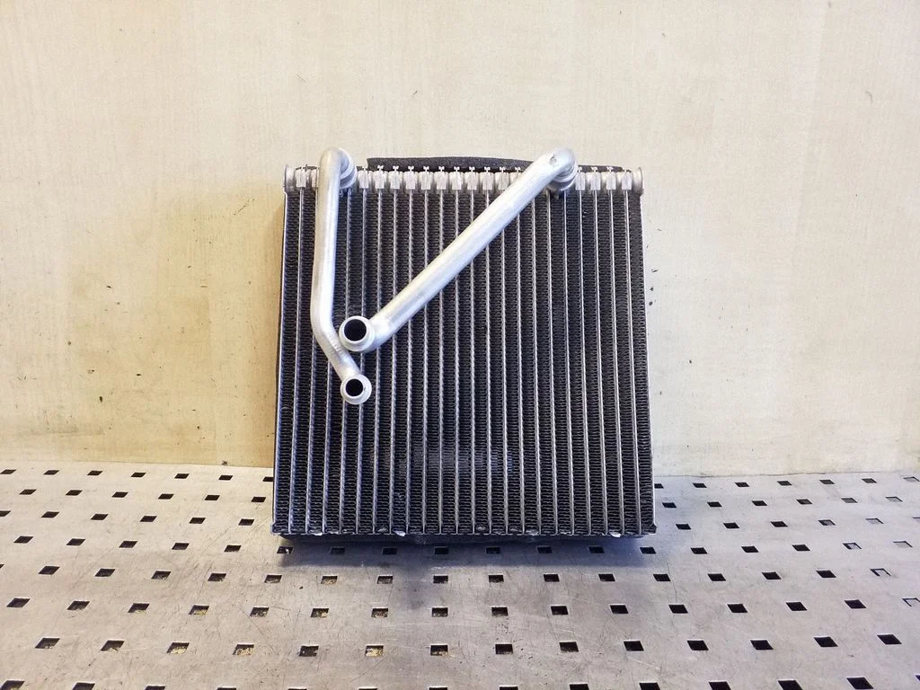 Air conditioning (A/C) radiator (interior)