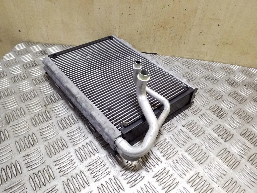 Air conditioning (A/C) radiator (interior)