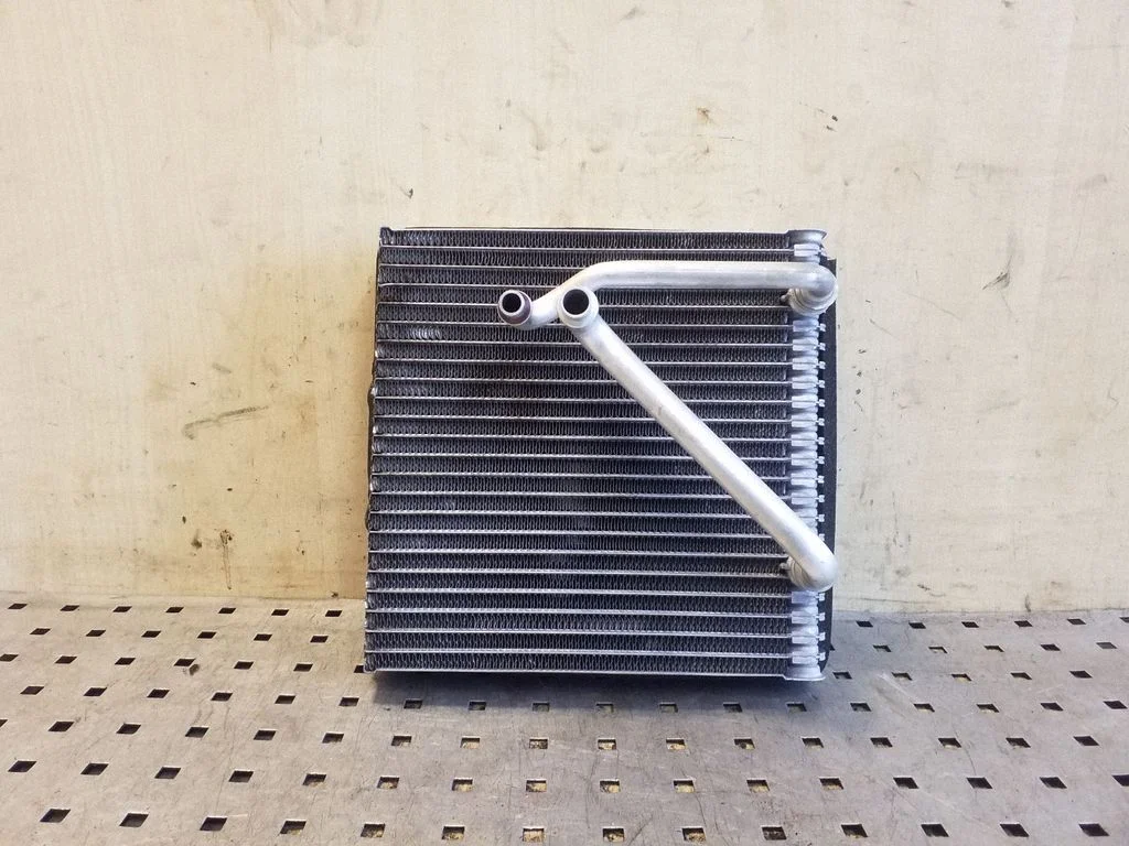 Air conditioning (A/C) radiator (interior)