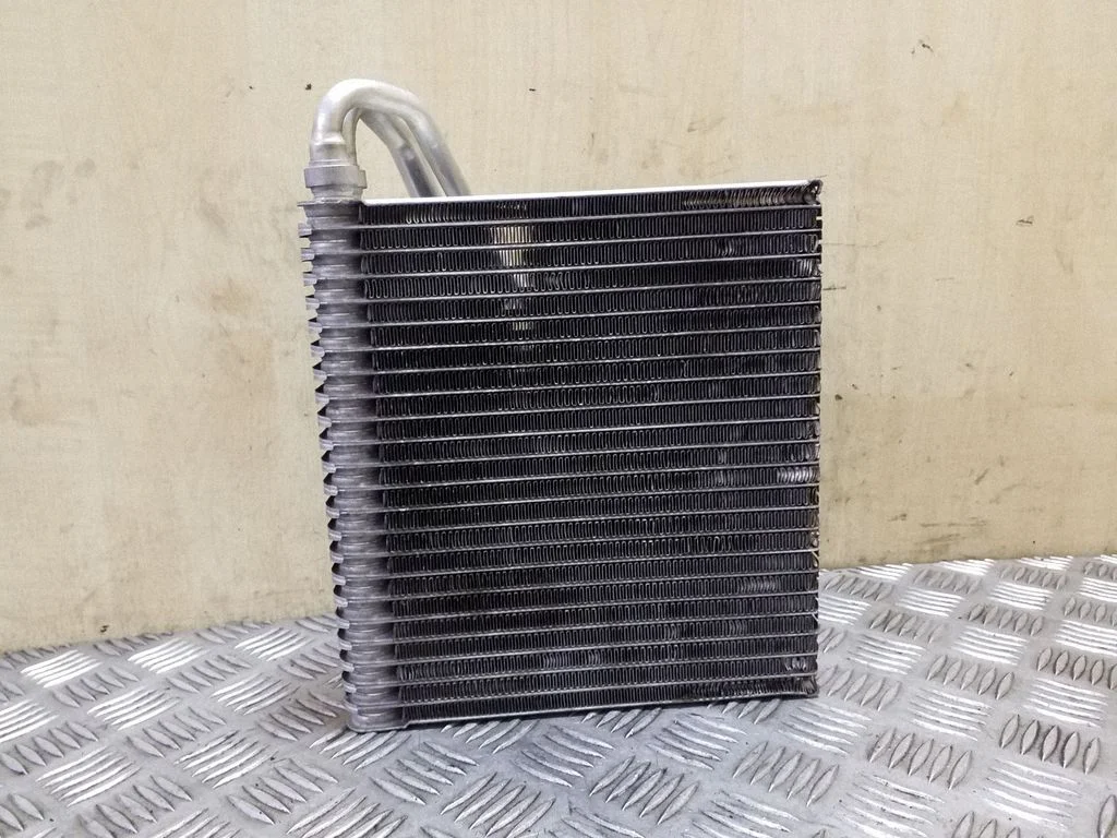 Parownik klimatyzacji – Mini Cooper Countryman R60 (2011-2016)
