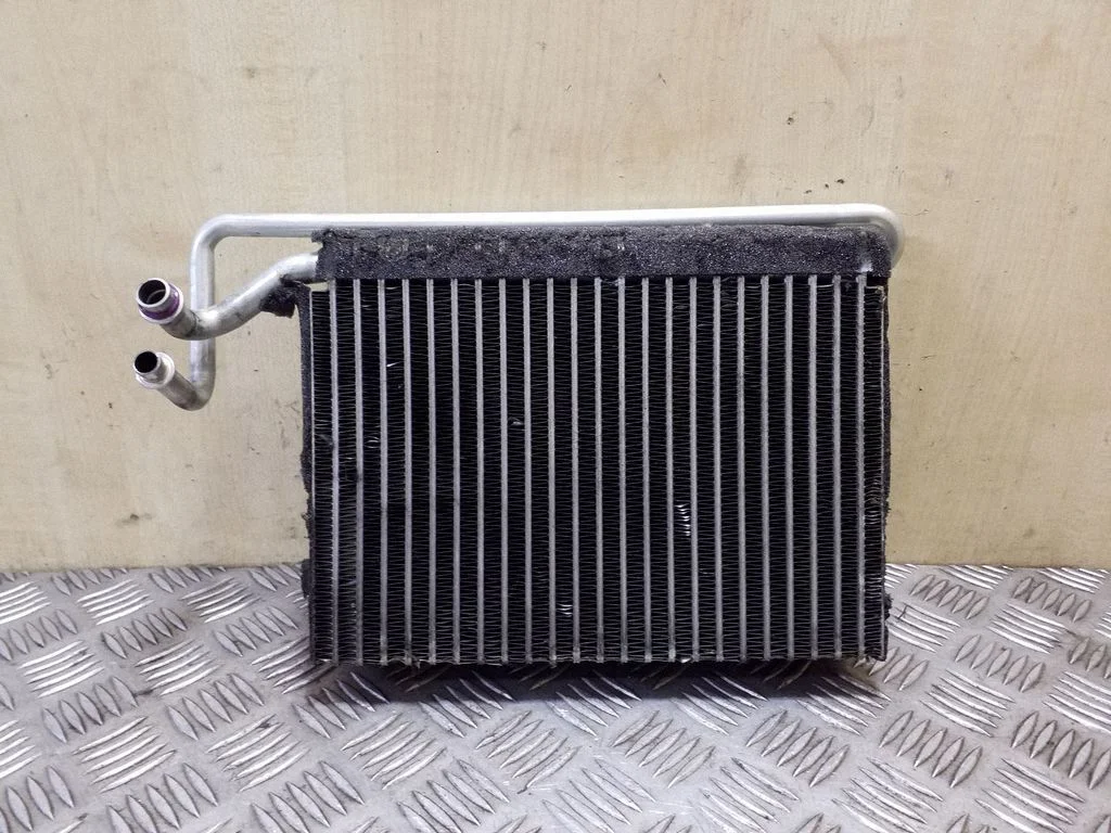 Air conditioning (A/C) radiator (interior) 3240132