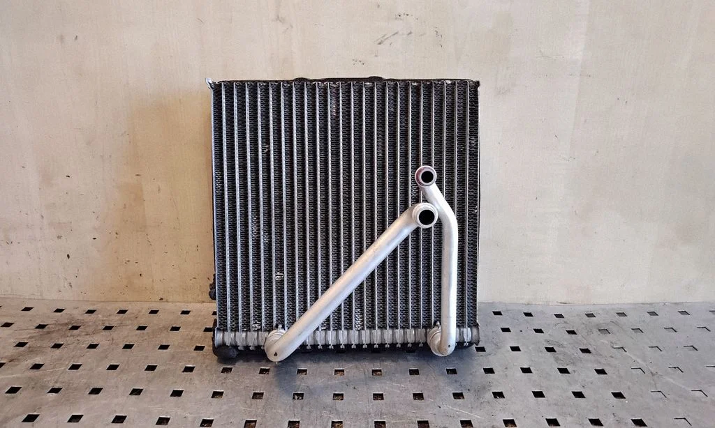 Air conditioning (A/C) radiator (interior)