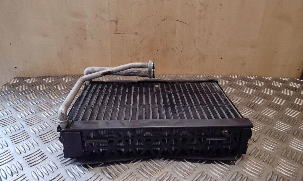 Air conditioning (A/C) radiator (interior) – Audi A8 S8 D3 4E (2002-2009)