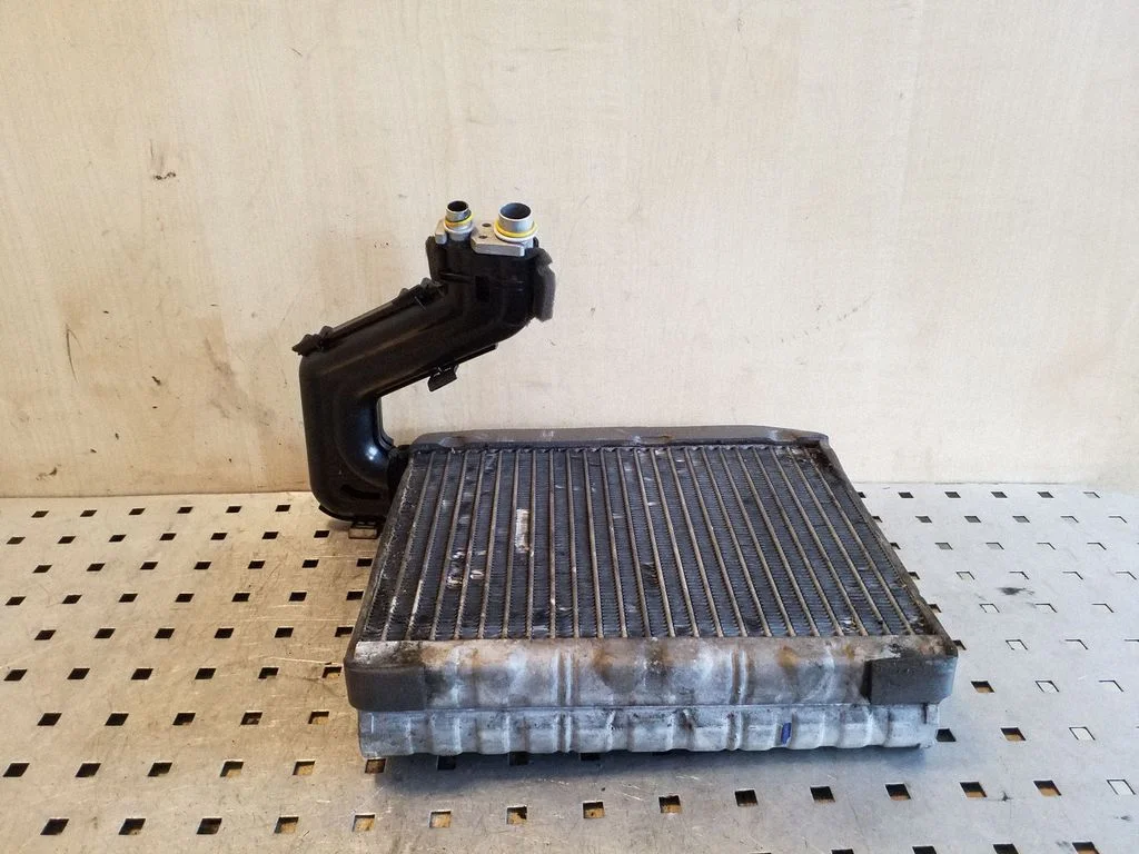 Air conditioning (A/C) radiator (interior) L5174003