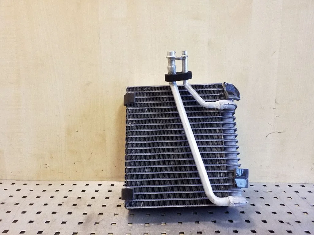 Air conditioning (A/C) radiator (interior) – Volkswagen Touareg I (2002-2010)