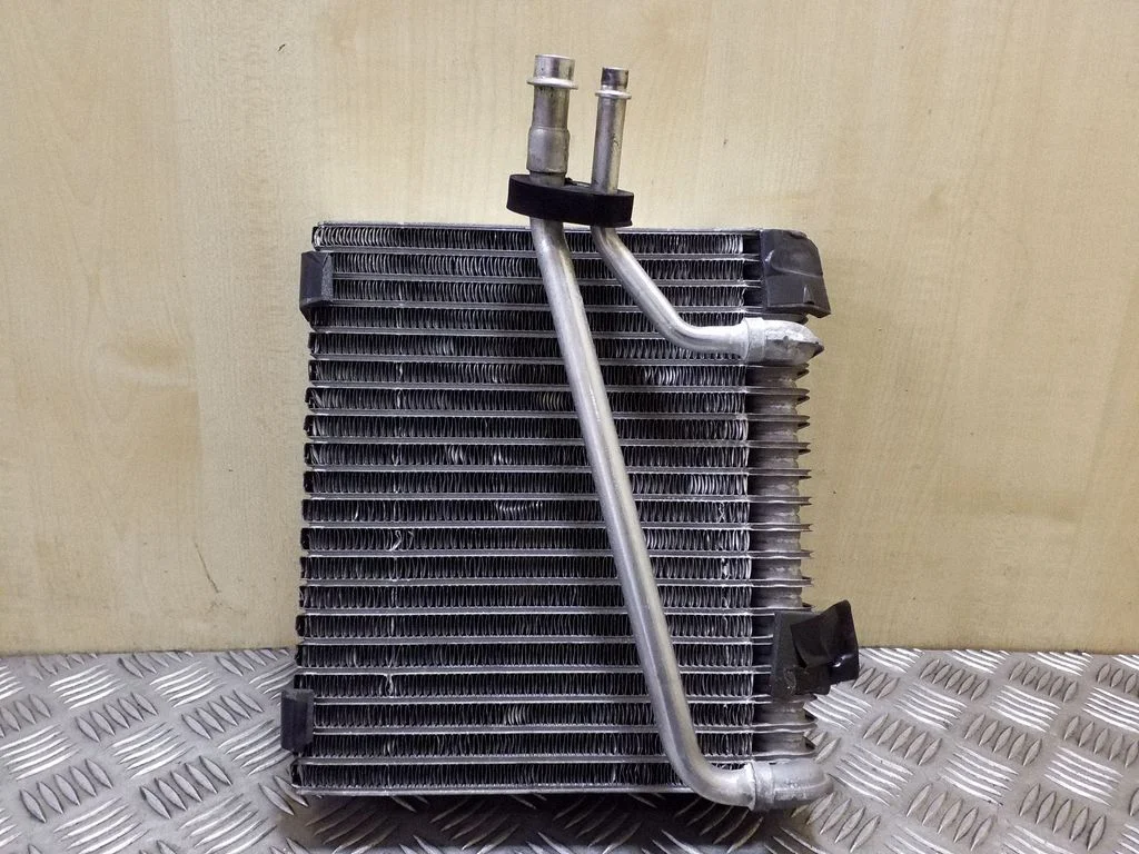 Air conditioning (A/C) radiator (interior) 7H2820101A