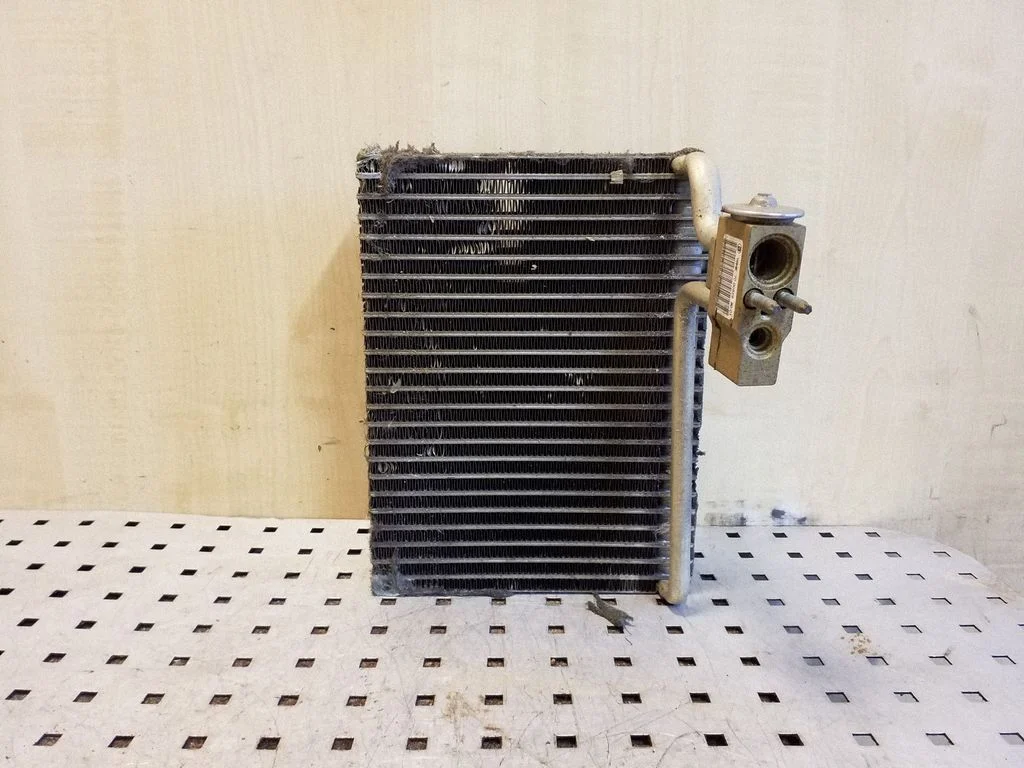 Air conditioning (A/C) radiator (interior)