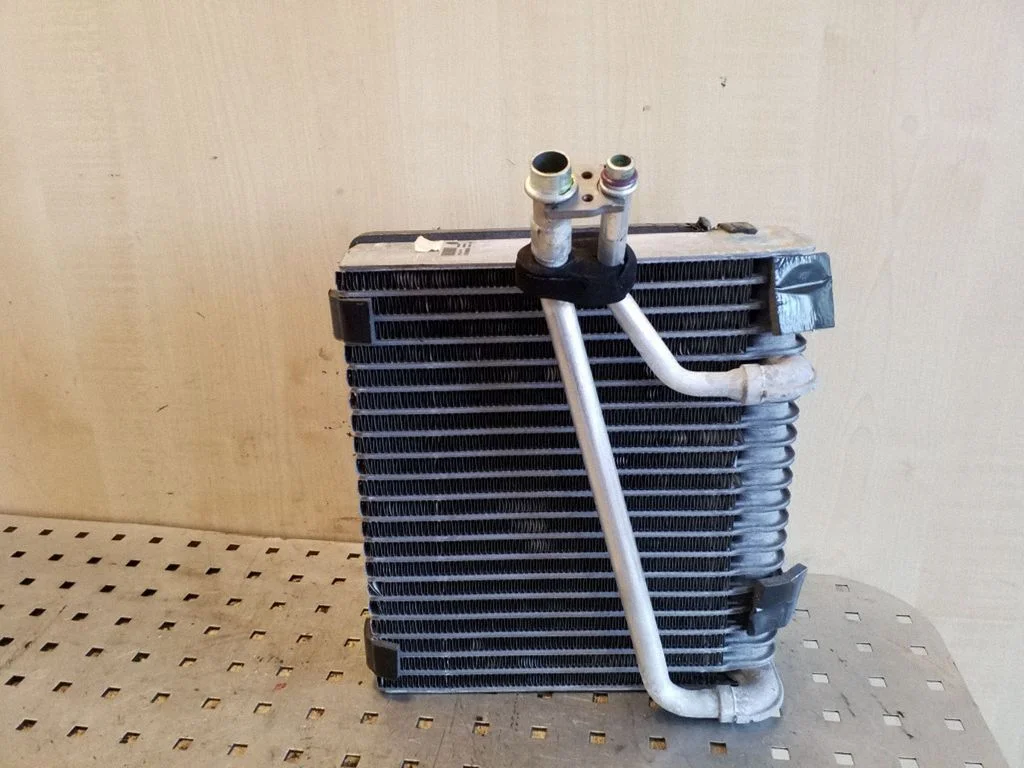 Air conditioning (A/C) radiator (interior) – Volkswagen Touareg I (2002-2010)