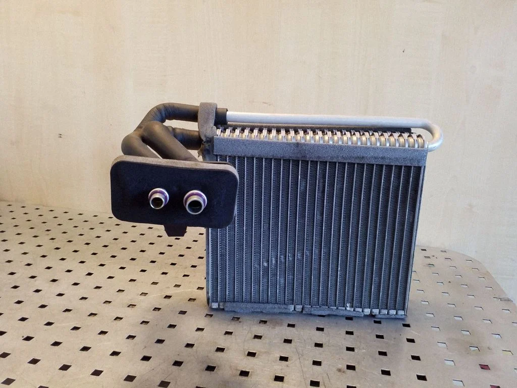 Kliimaseadme radiaator (salongis) – Ford Focus (2010-2017)