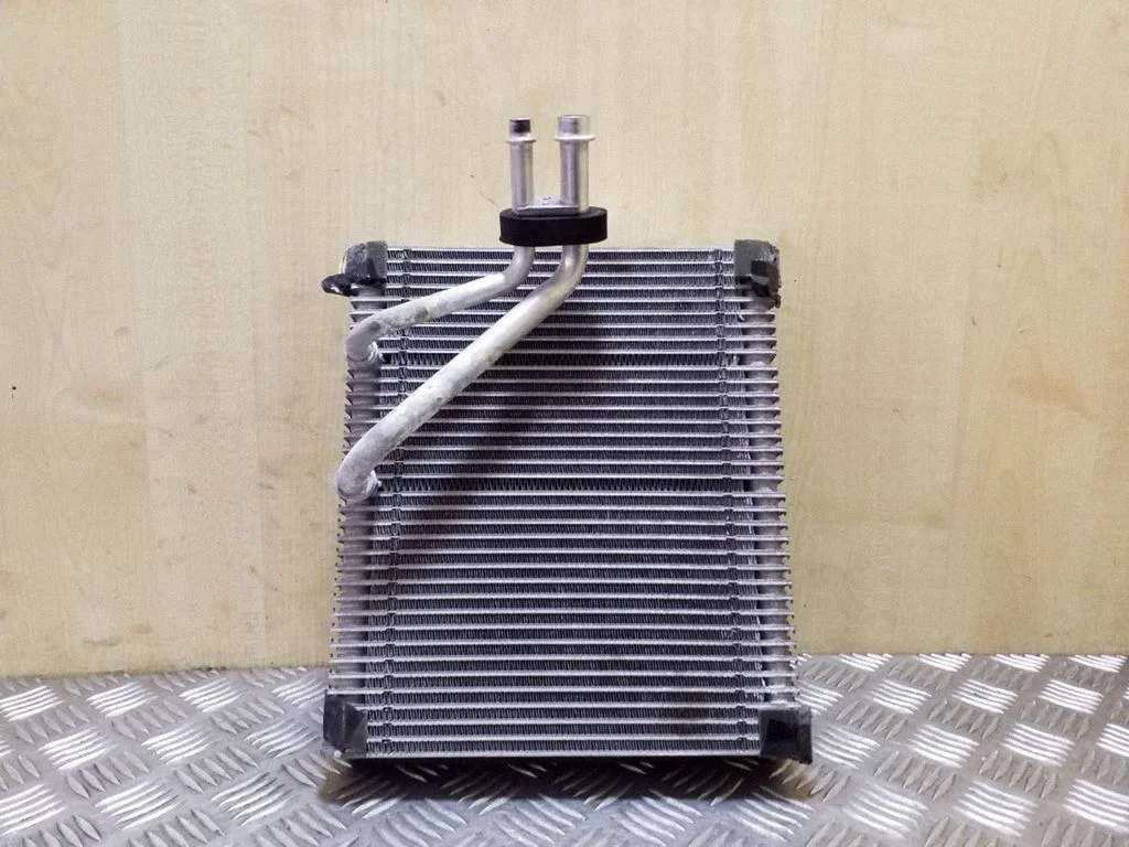 Air conditioning (A/C) radiator (interior) – Volkswagen Touareg II (2010-2018)