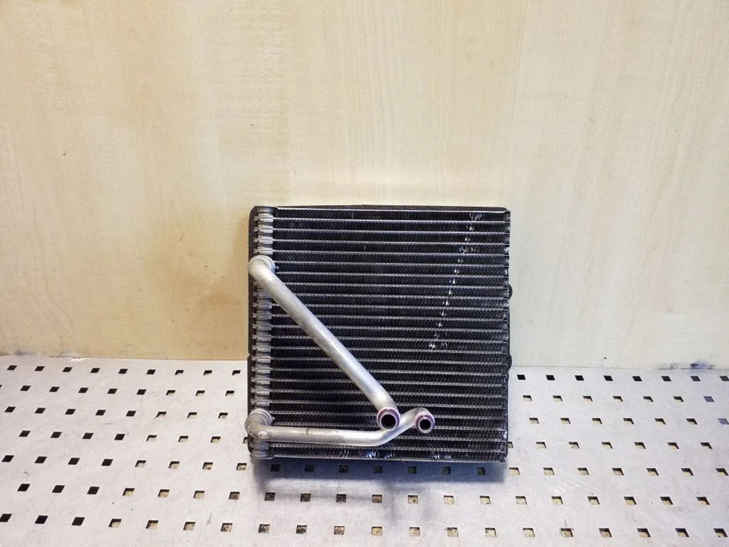 Air conditioning (A/C) radiator (interior) – Volkswagen Golf Plus (2005-2013)