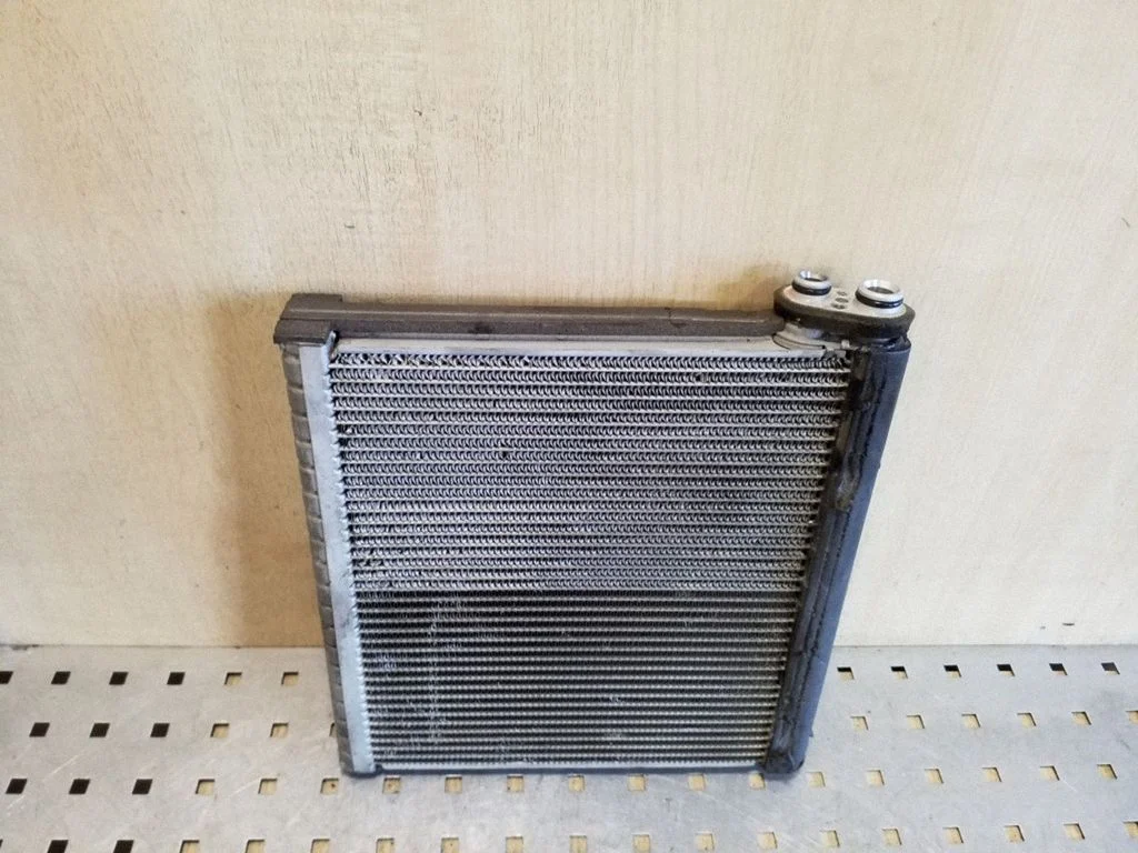 Air conditioning (A/C) radiator (interior) 03F25897