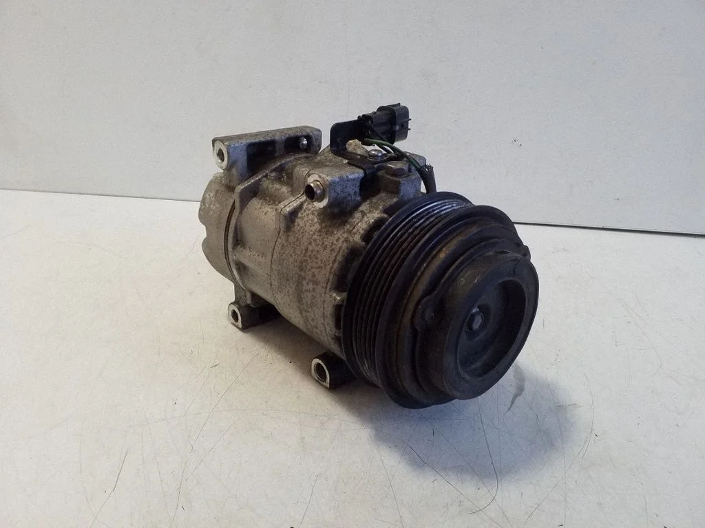 Air conditioning (A/C) compressor (pump) 1E39E17100