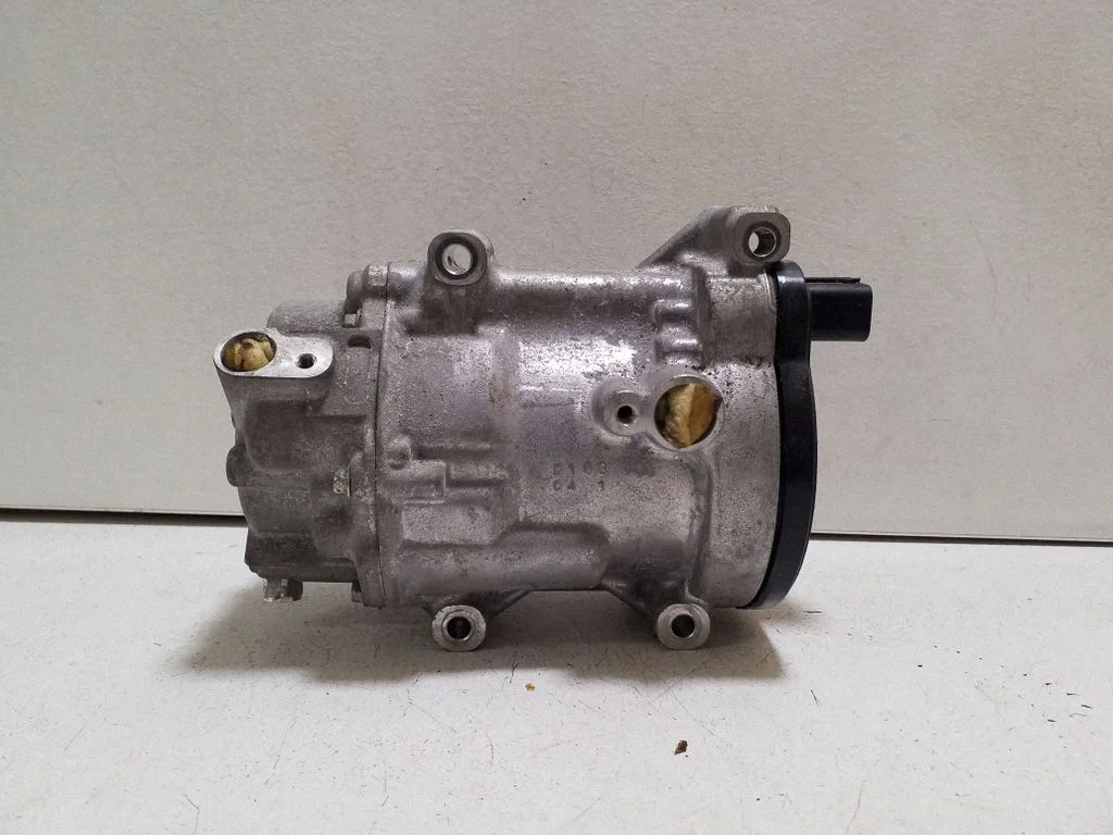 Air conditioning (A/C) compressor (pump) 0424000741
