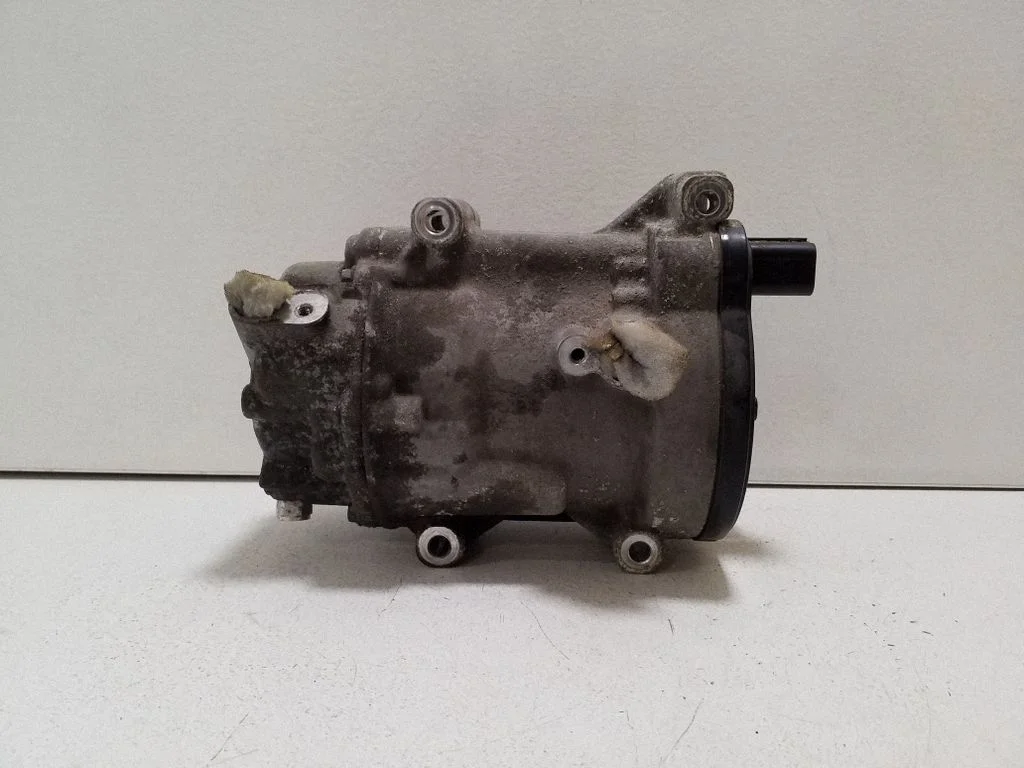 Air conditioning (A/C) compressor (pump) ESB20C