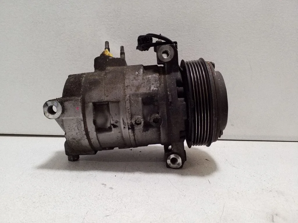 Air conditioning (A/C) compressor (pump) 55111401AC