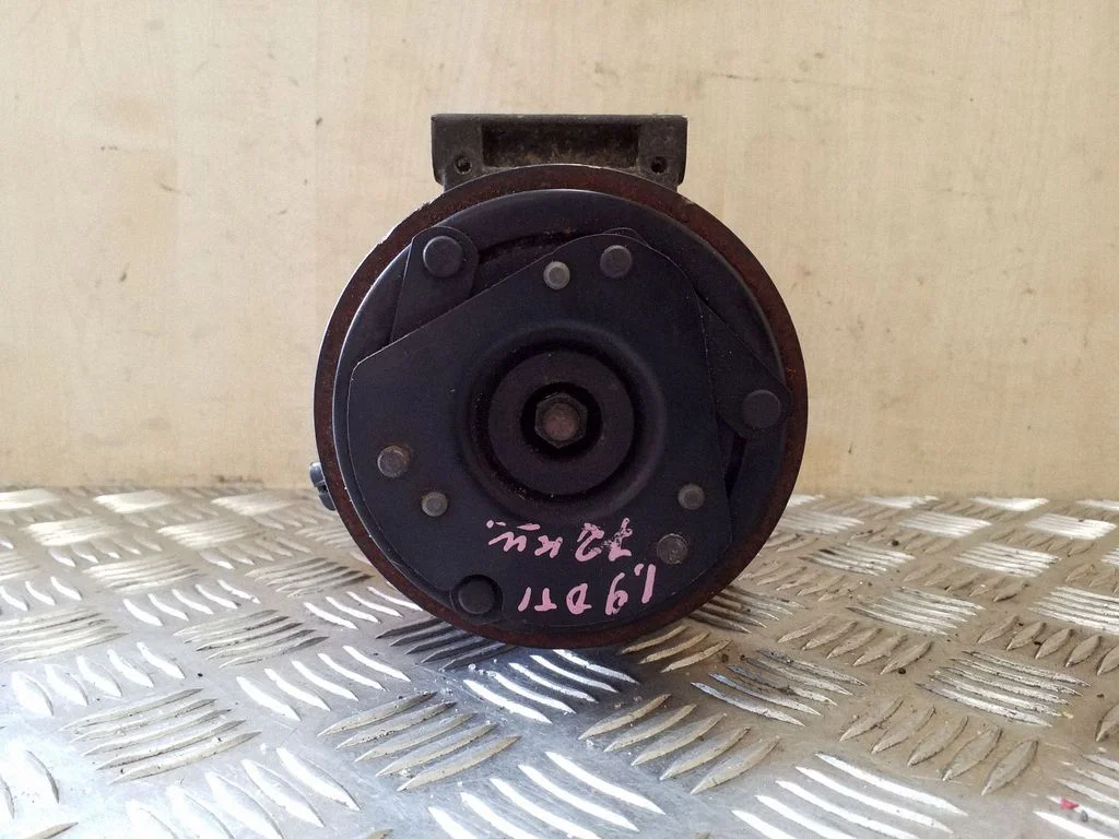 Air conditioning (A/C) compressor (pump) 7700105765 – Renault Scenic I (1996-2003)