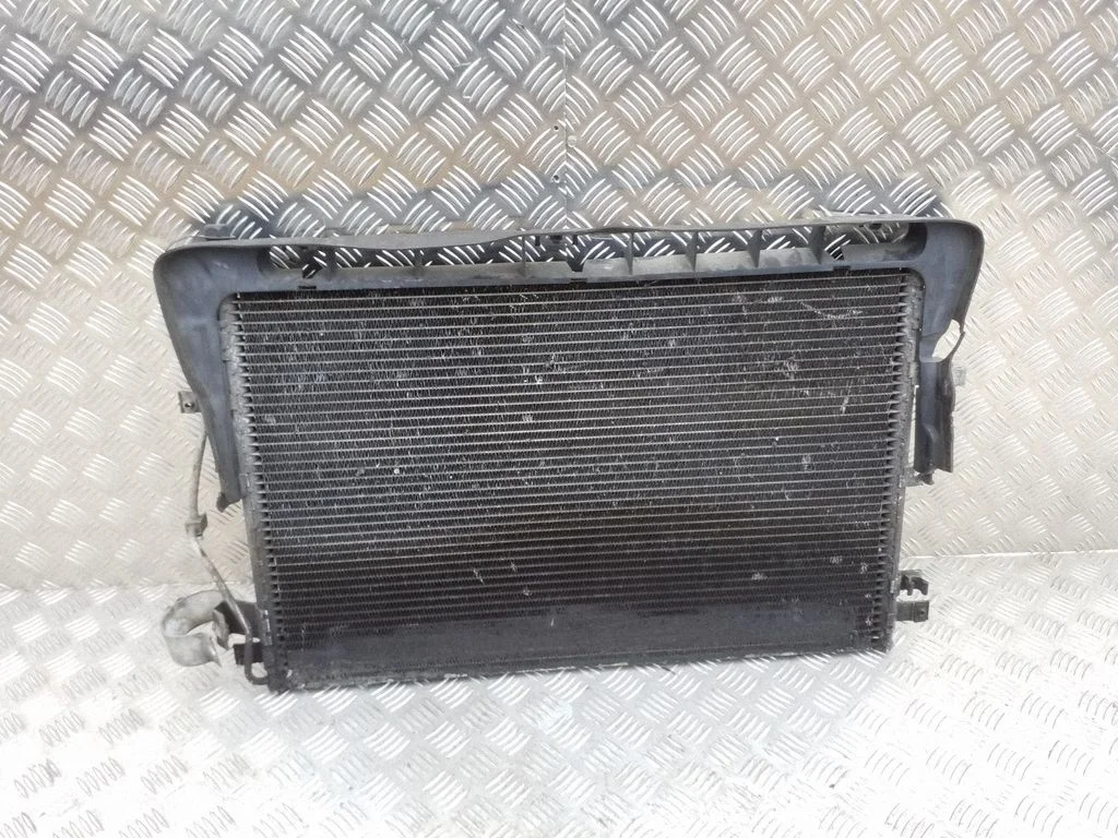 A/C cooling radiator (condenser) 31101162