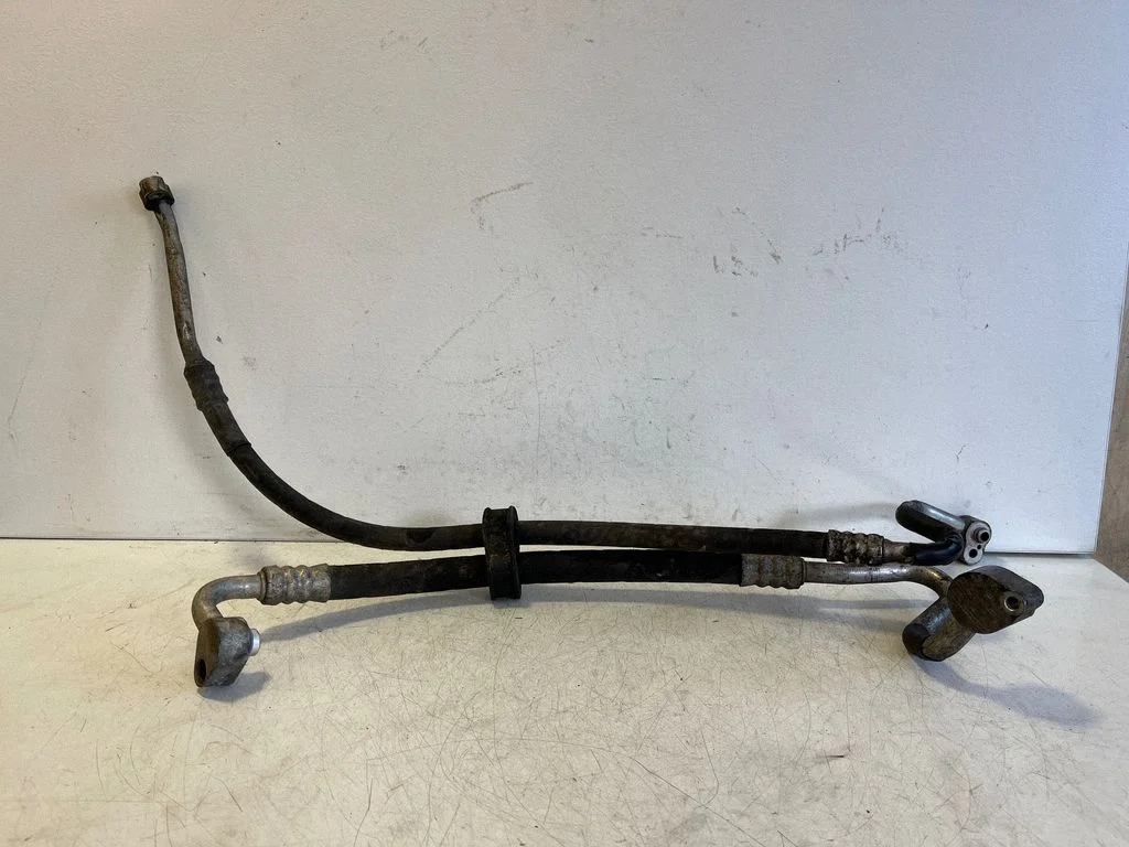 Air conditioning (A/C) pipe/hose 3B0260704N