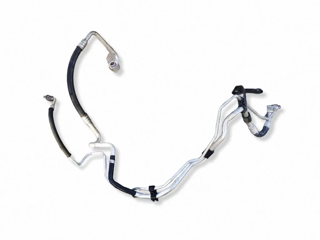 Air conditioning (A/C) pipe/hose 8J0820719Q