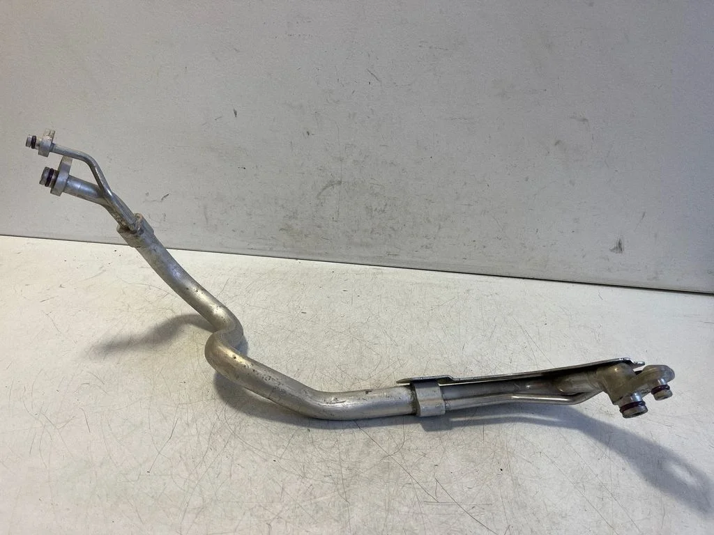 Air conditioning (A/C) pipe/hose 5Q2816738D