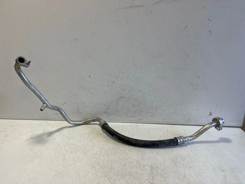 Air conditioning (A/C) pipe/hose 5Q0816743E
