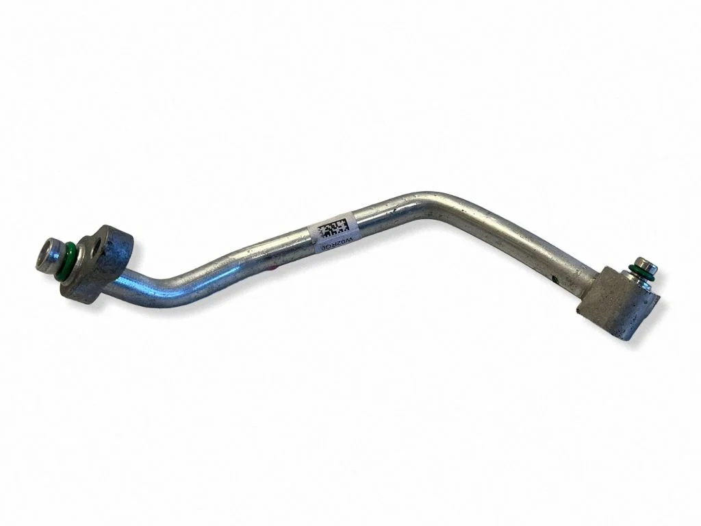 Air conditioning (A/C) pipe/hose W02RG0