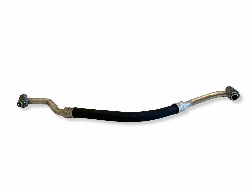 Air conditioning (A/C) pipe/hose