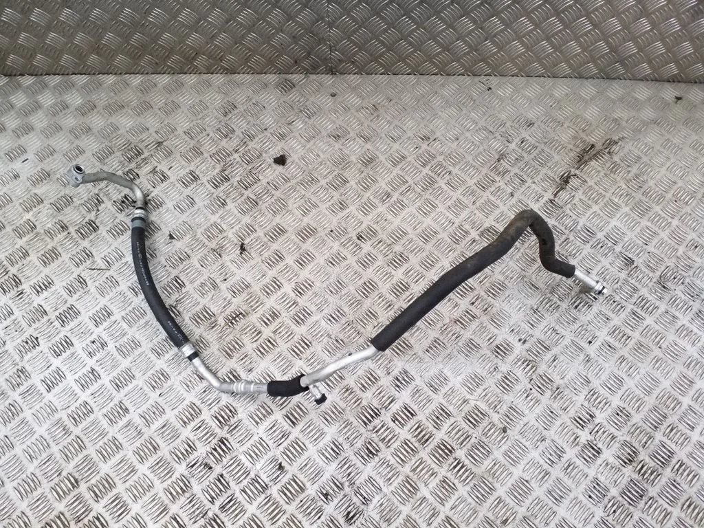 Air conditioning (A/C) pipe/hose 88707F4010C