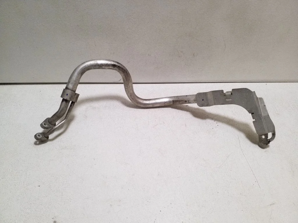 Air conditioning (A/C) pipe/hose 5Q2816738D