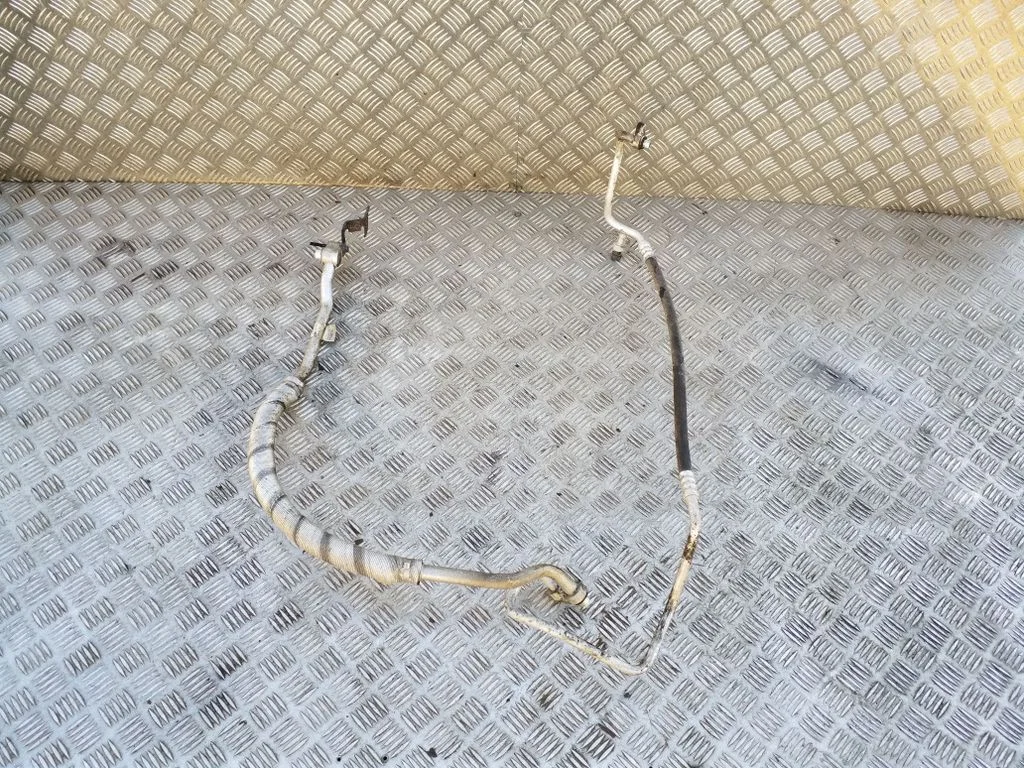 Air conditioning (A/C) pipe/hose 95191671