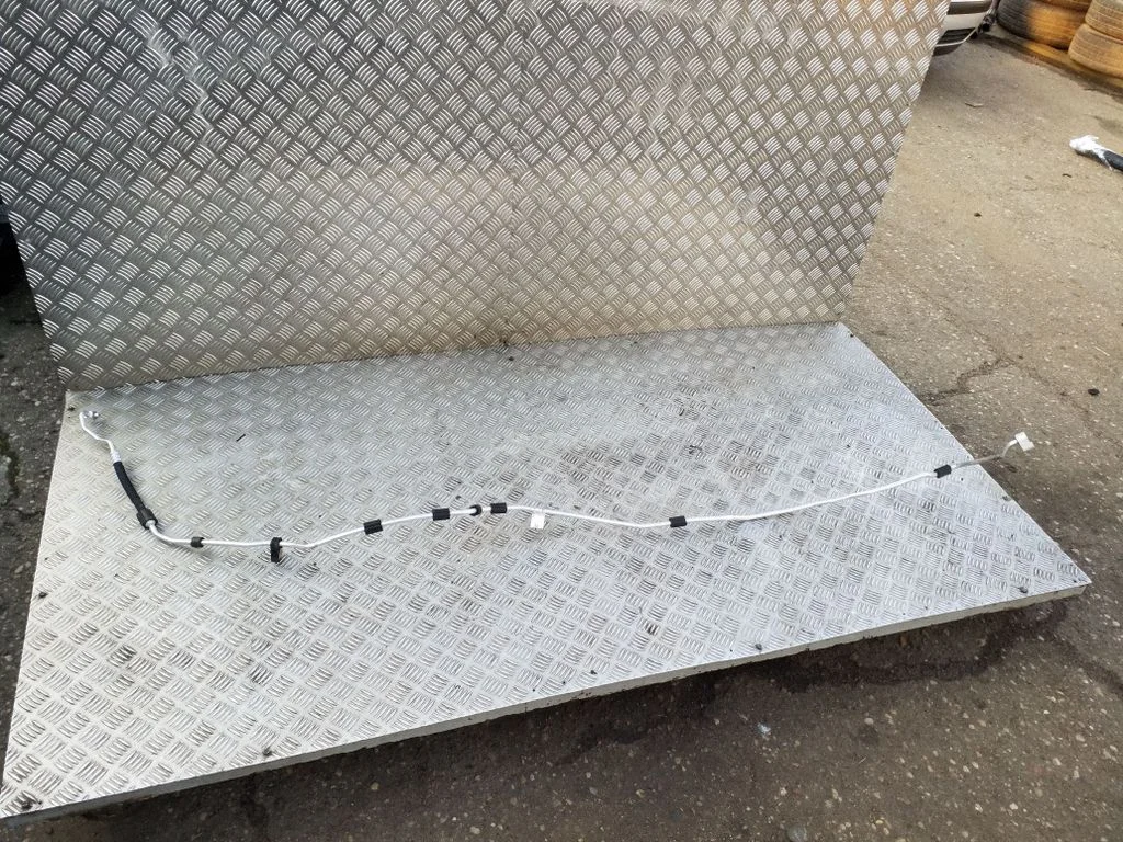 Air conditioning (A/C) pipe/hose 9395474
