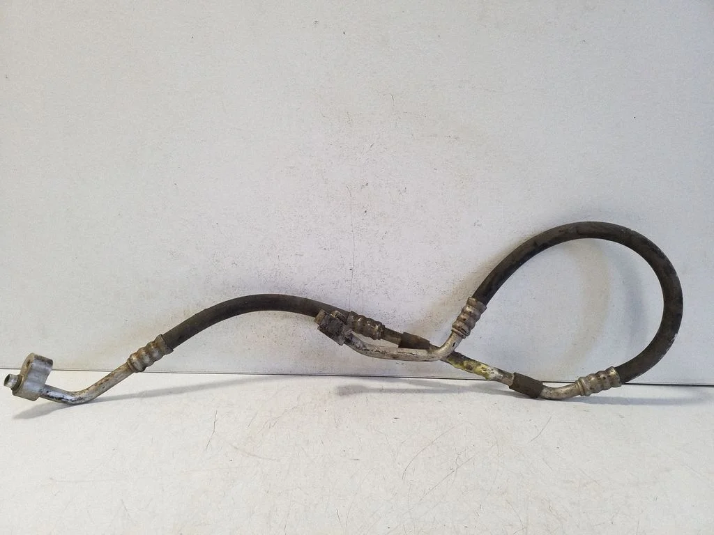 Air conditioning (A/C) pipe/hose 09122115