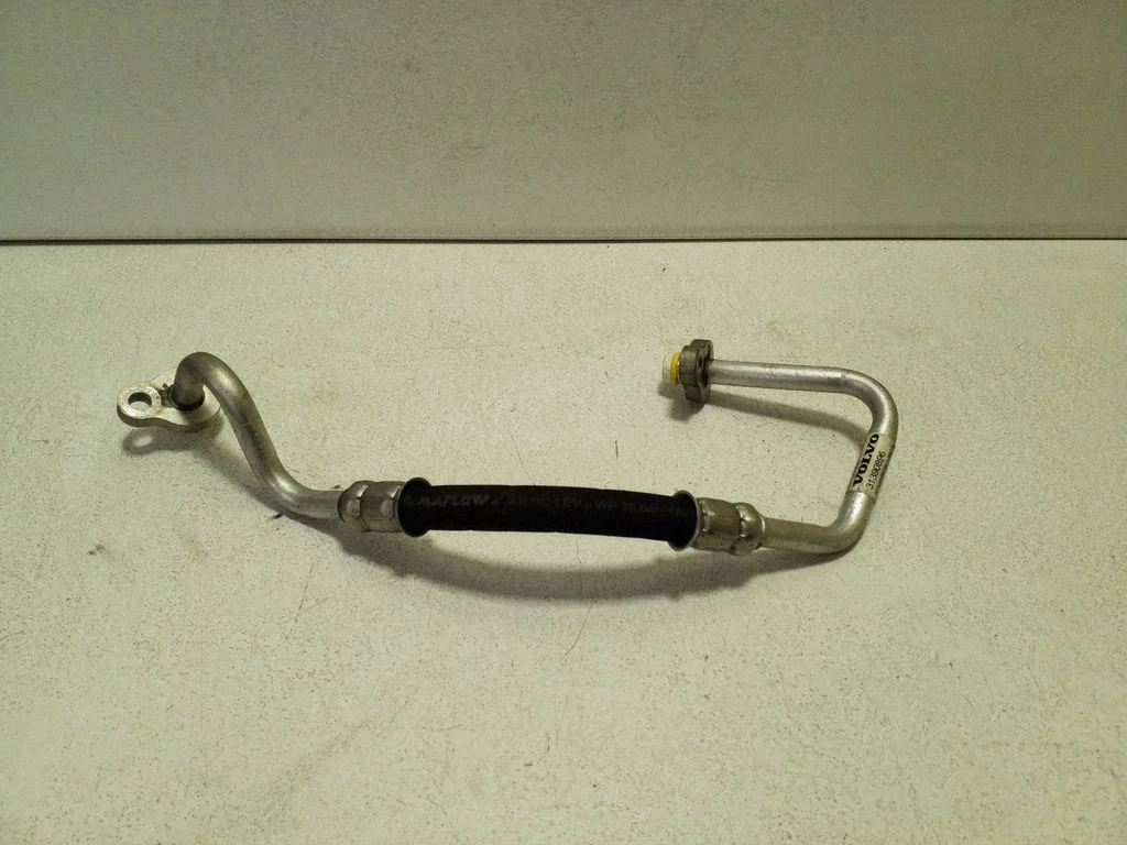Air conditioning (A/C) pipe/hose 31390896