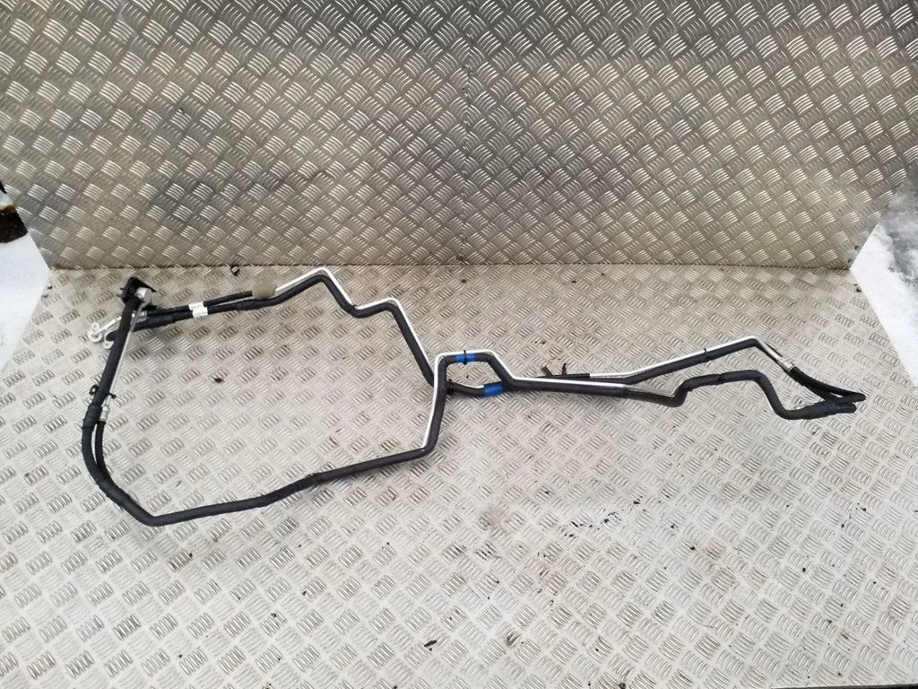 Air conditioning (A/C) pipe/hose 31469806
