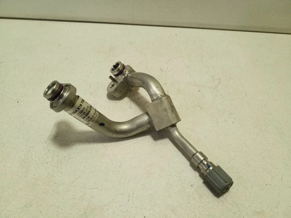 Air conditioning (A/C) pipe/hose 1EA816739