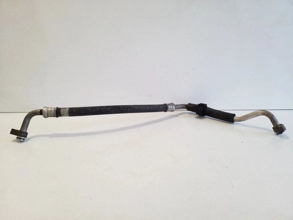 Air conditioning (A/C) pipe/hose